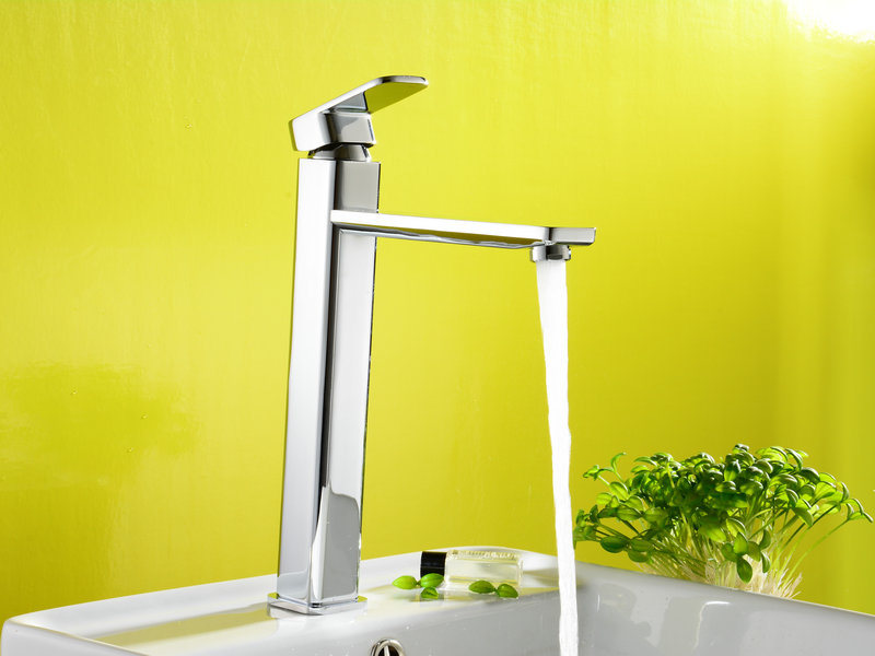 Sanitary Bathroom Single Handle Basin Faucet