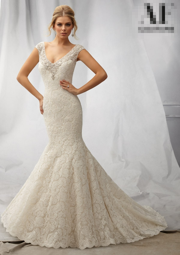 V-Neckline Lace Bridal Wedding Dresses (WMA107)