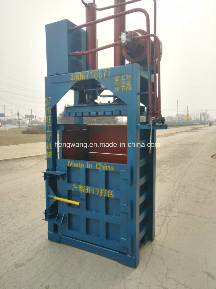 Sawdust Wood Shavings Press Baler Machine