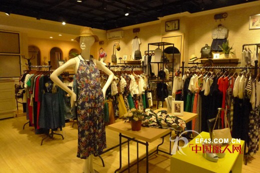 店铺巡展：Free Point时尚自由点福建列东店