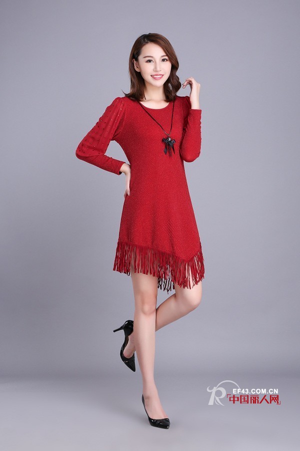 郑爽机场巧遇牛骏峰日常装 轻熟风推荐给你