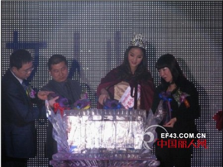激情三月，女人心牵手第16届国际城市旅游小姐为时尚加冕