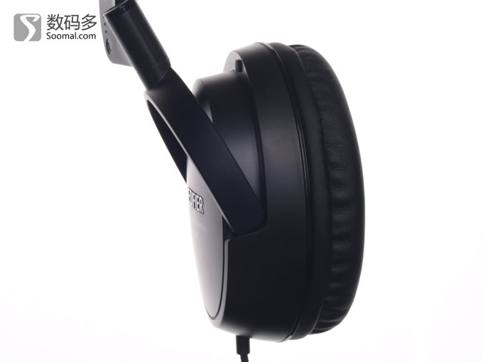 Iron Triangle introduces new studio earphones--ATH-M70x, ATH-R70x
