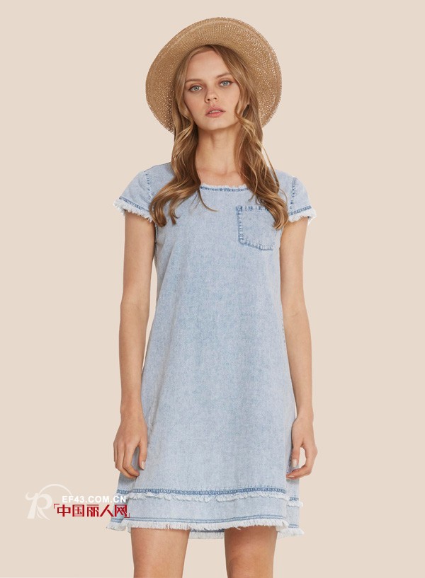夏天穿牛仔连衣裙热吗？夏季薄款水洗牛仔连衣裙