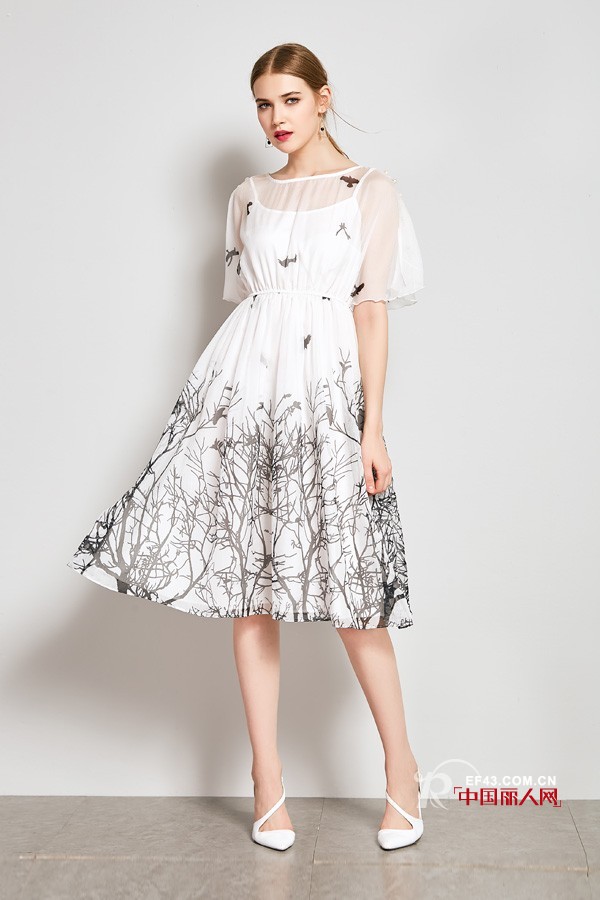 连衣裙要怎么选择 才能文艺又清新