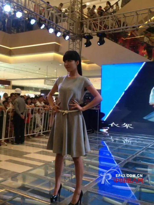 衣架时尚丨新店丨【衣架】马鞍山店金秋开业