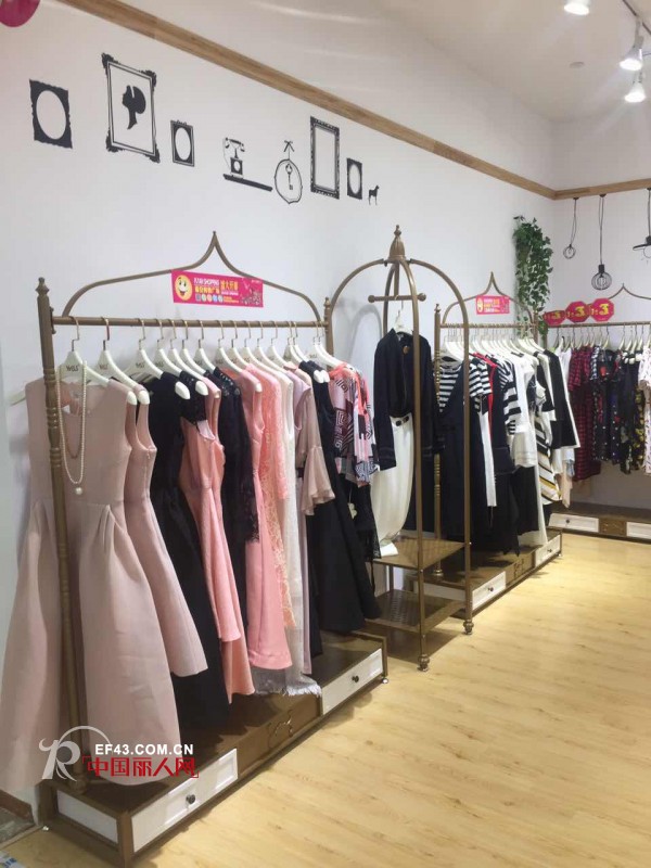 服装店开业活动 祝贺深圳罗湖区福安购物广场Y.miss娅美悉专柜盛大开业