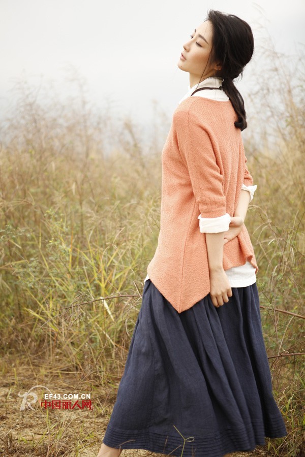 Dins底色女装 多角度诠释你的优雅美