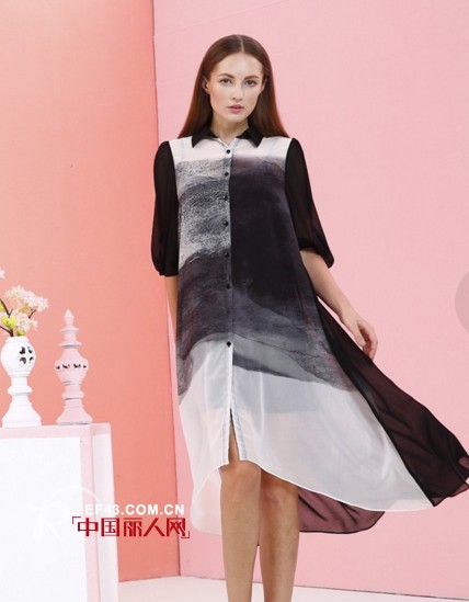 面对炎热的夏天怎么办？一件雪纺连衣裙就搞定