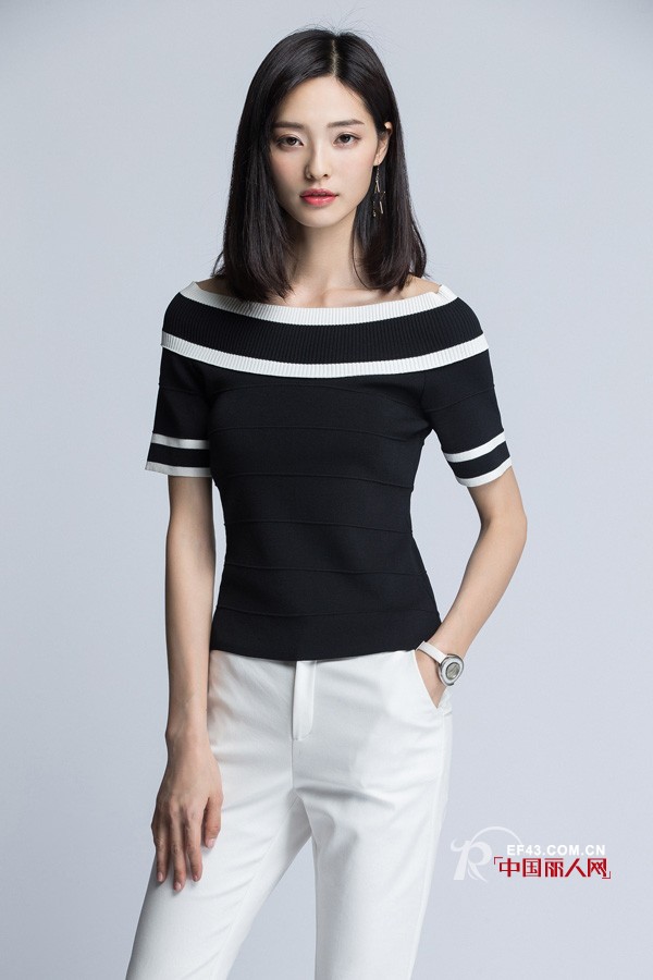 夏季针织短袖怎么搭配 短袖针织衫配什么裤子