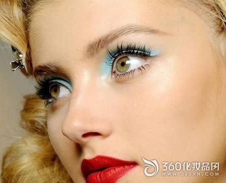 Eye makeup, eye shadow, eye, eyelid, lower eyelid, lipstick, three-dimensional