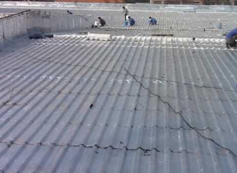Treatment of metal roof leakage with aluminum foil self-adhesive waterproofing membrane