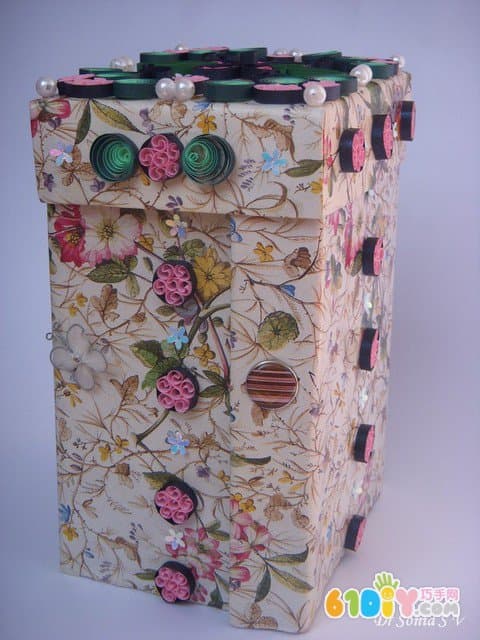 Handmade folding jewelry box