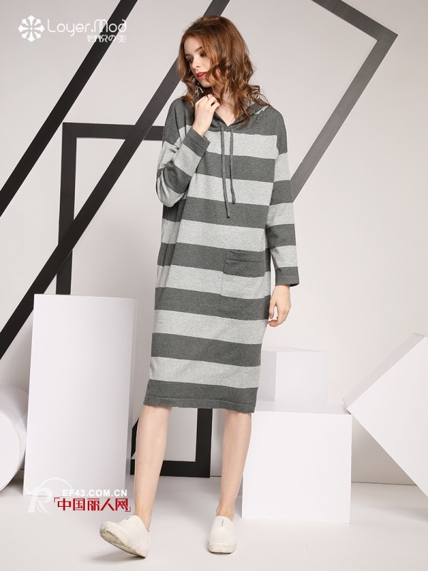条纹裙好看吗  秋季穿什么颜色的衣服最好