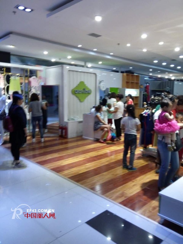 端午开业潮不退 七彩蝶呼和浩特专卖店盛大开业