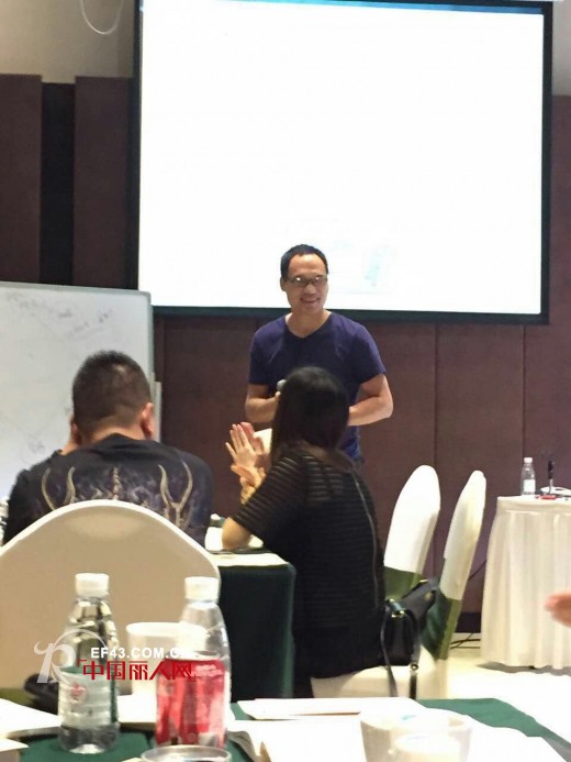 不换思想就换人——变革时代的不变之道