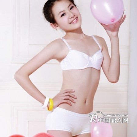可娃衣品牌内衣&nbsp; &nbsp;呵护少女健康成长