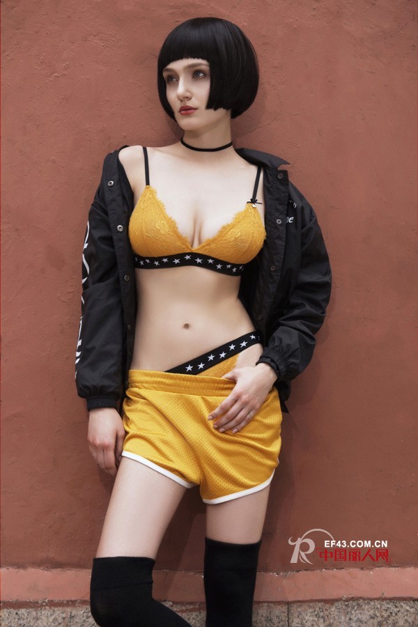 年轻就要不一样 不一样的性感内衣怎么选择