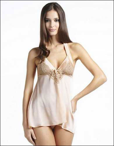 少女般的纯美浪漫 Myla新娘内衣