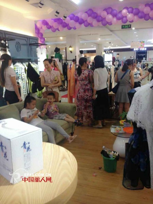 祝贺：诗蓓蜜（SHIBEIMI）女装4店齐发 盛大开业！