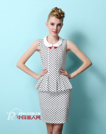 诗蓓蜜波点女装 清新亮丽的好选择