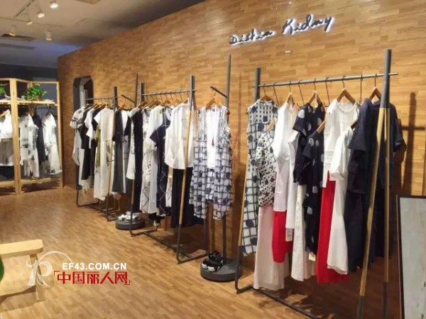 Distinkidny新店——长沙平和堂店、云南永善店、重庆巫山店六月绽放开业