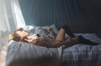 Olga Polienko情趣内衣演绎性感大片