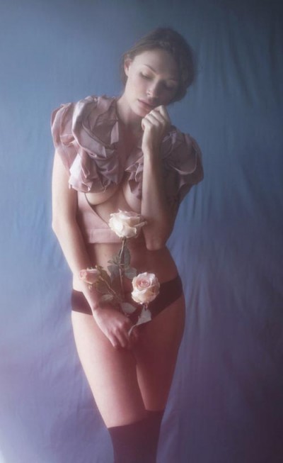 Olga Polienko情趣内衣演绎性感大片