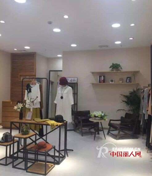 Eall.cz/意澳 |江苏&middot; 扬中通达商厦店 隆重开业!