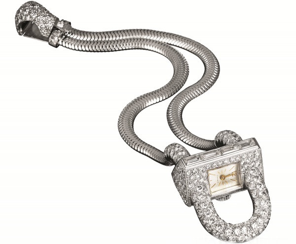 Low-key read, noble taste ─ ─ Van Cleef & Arpels Cadenas Van Cleef & Arpels