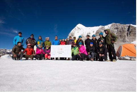 “No peaks, no life” to see the life of 5 mountaineers