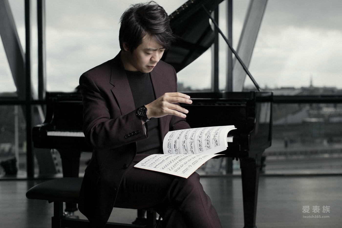 HUBLOT Hublot and Lang Lang played duo time and music officially released two Lang Lang Special Edition watch