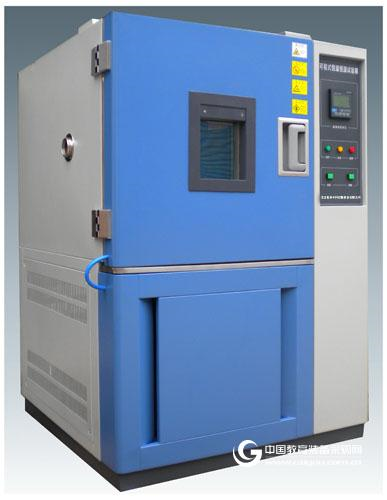 Technical advantages of touch screen high and low temperature wet heat alternating test chamber