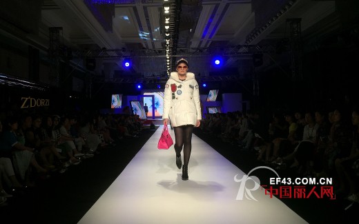 Z&rsquo;DORZI 2015&ldquo;艺术嘉年华&rdquo;冬季新品发布会暨优秀加盟商表彰大会