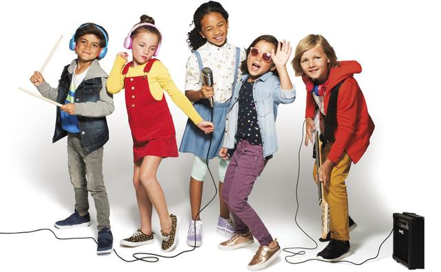 JBL launches JR series on-ear children's headphones, safe listening, enjoy childhood