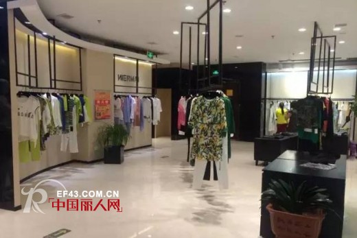 多彩六月恭贺NIERMAI倪迩麦品牌女装入驻吕梁永宁国际购物中心