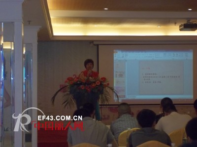 热烈祝贺柔淇内衣2012秋冬新品发布会圆满成功