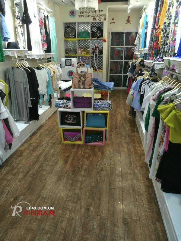 热烈祝贺衣肖秀6.18河南商丘店隆重开业
