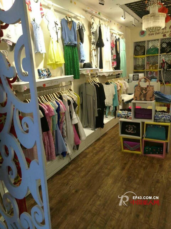 热烈祝贺衣肖秀6.18河南商丘店隆重开业