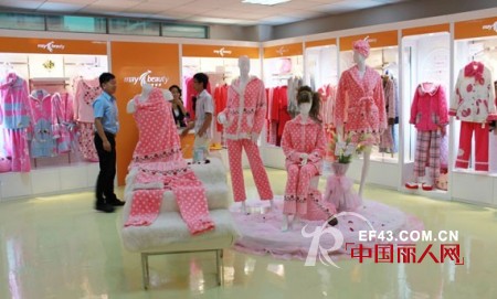 腾飞2012迪芬娜秋冬新品发布会盛大召开