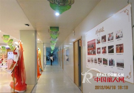 腾飞2012迪芬娜秋冬新品发布会盛大召开