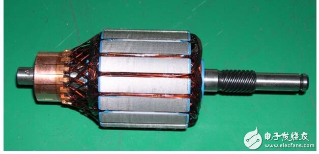 When the three-phase stator windings of the motor (each phase difference of 120 degrees electrical angle), after three-phase alternating current is applied, a rotating magnetic field is generated, which cuts the rotor windings, thereby generating an induced current in the rotor windings (the rotor windings are closed paths) The current-carrying rotor conductor generates an electromagnetic force under the rotating magnetic field of the stator, thereby forming an electromagnetic torque on the motor shaft, driving the motor to rotate, and the motor rotating direction is the same as the rotating magnetic field. 3.1 The electromagnetic torque of an asynchronous motor is generated by the interaction of the stator main flux and the rotor current. 3.2 However, the stator main flux of an asynchronous motor is not stationary, but is rotated at a certain speed. 3.3 The necessary condition for generating the rotor current is that the rotor winding cuts the magnetic field lines of the stator magnetic field. Therefore, the rotor speed must be lower than the speed of the stator field (ie "asynchronous").