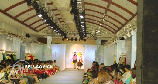 十八淑女坊2015冬季新品订货会圆满落幕，捷报频传