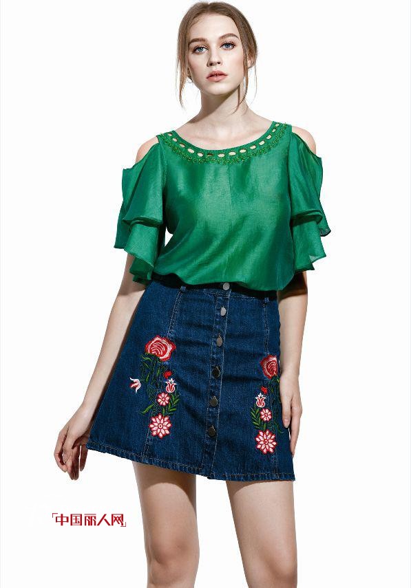 气质女人一定要穿的6件衣服，你穿过几件？