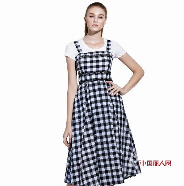 气质女人一定要穿的6件衣服，你穿过几件？