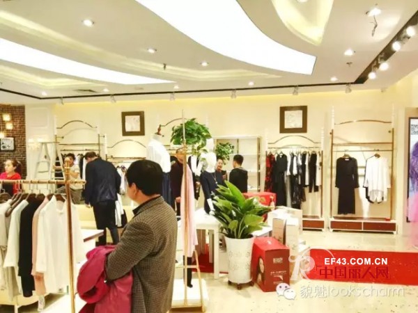 媛来东方红体验新店 欢迎新老顾客前来购物体验