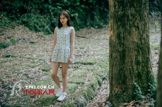 日本最大女装品牌Earth Music&Ecology盛大开业