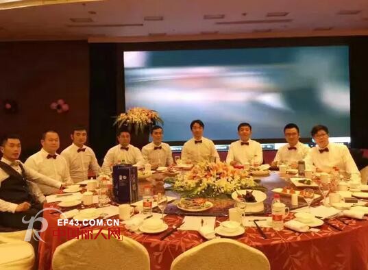 秀黛2017撸起袖子，加油干！