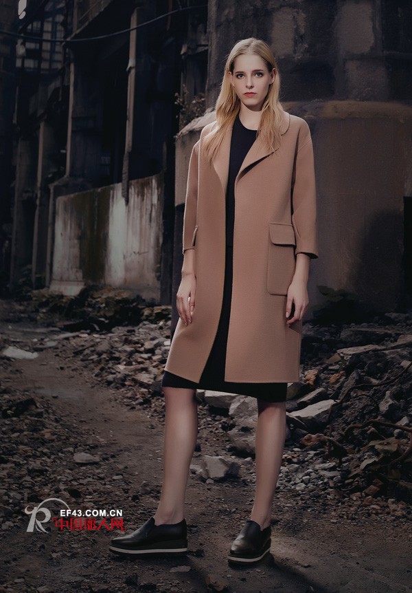 胸大穿什么外套好看 蒙杰诗丹秋季新款女装