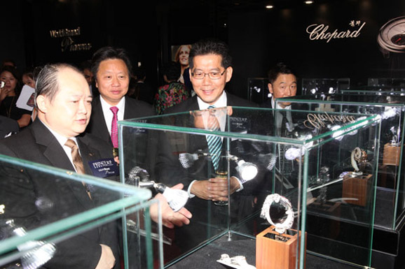 Crown Prince Jewelry Watch Evening party kicked off for World Brand Piazza 2013